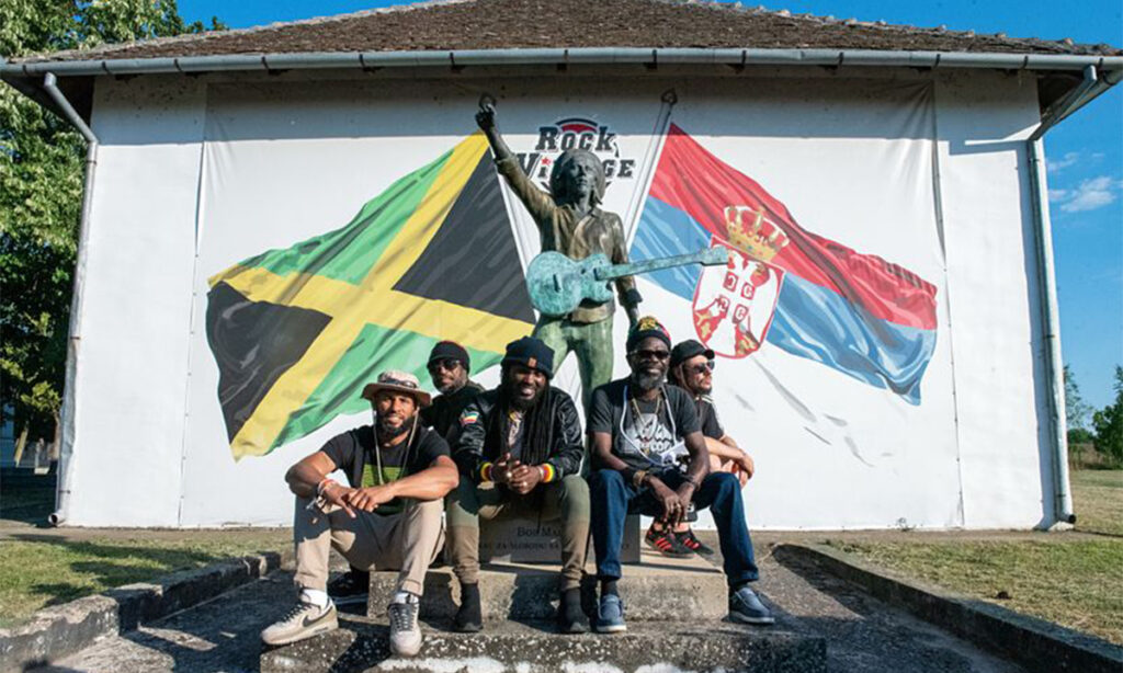 Spomenik Bob Marley-u u Banatskom Sokolcu